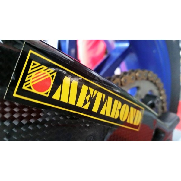 Metabond 4T Racing Nový závodní produkt pro motocykly